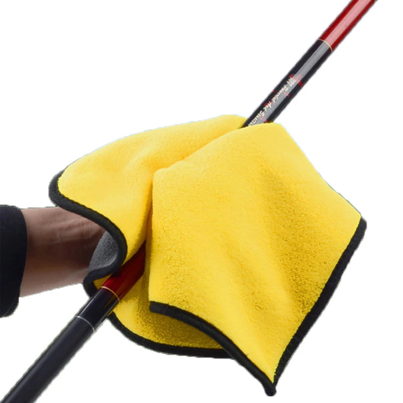 30×30cm Thickened Cotton Fishing Towel – Outdoor Cleaning Towel with Safety Buckle Hook for Rod, Hand & Gear Wipe